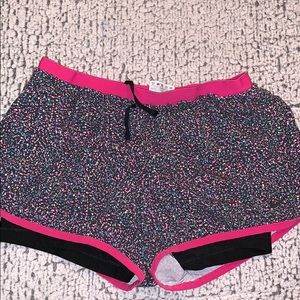 NIKE DRI FIT SHORTS!